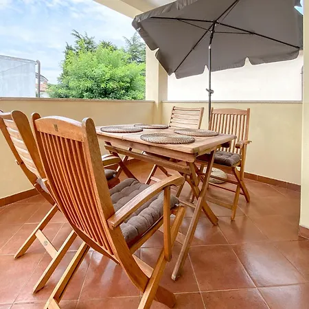 Viviana Damir 4 Apartament Novigrad (Istria)