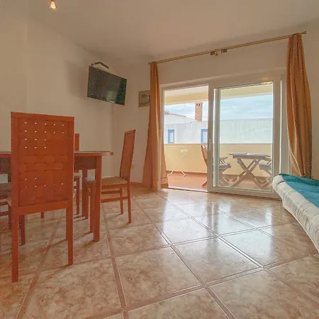 Viviana Damir 4 Novigrad Istria
