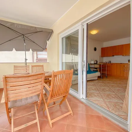Viviana Damir 4 Apartmán Novigrad Istria